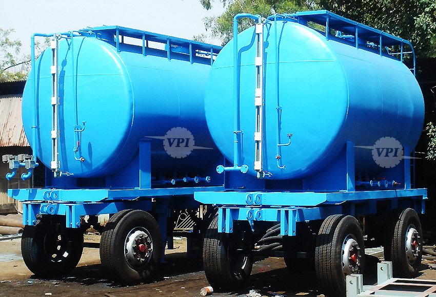 Oil Storage Tanks