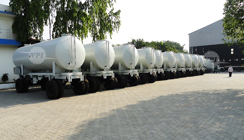 Oil Storage Tanks